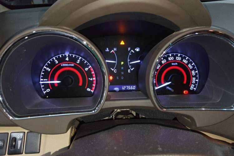 Used Toyota Highlander 2012 2.7L Two-Wheel Drive 7-Seater Luxury Edition Instrument Cluster