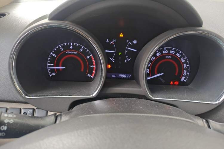 Used Toyota Highlander 2012 2.7L Two-Wheel Drive 7-Seater Luxury Edition Instrument Cluster