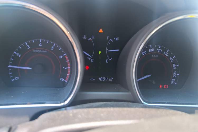 Used Toyota Highlander 2012 2.7L Two-Wheel Drive 7-Seater Luxury Edition Instrument Cluster