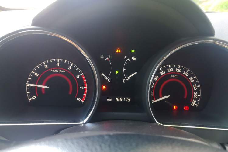 Used Toyota Highlander 2012 2.7L Two-Wheel Drive 5-Seater Sport Edition Instrument Cluster