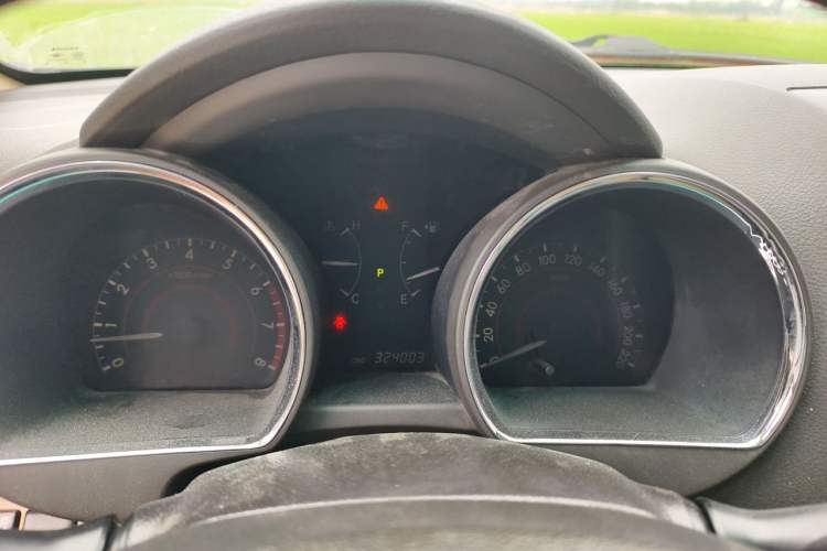 Used Toyota Highlander 2012 2.7L Two-Wheel Drive 7-Seater Elite Edition Instrument Cluster