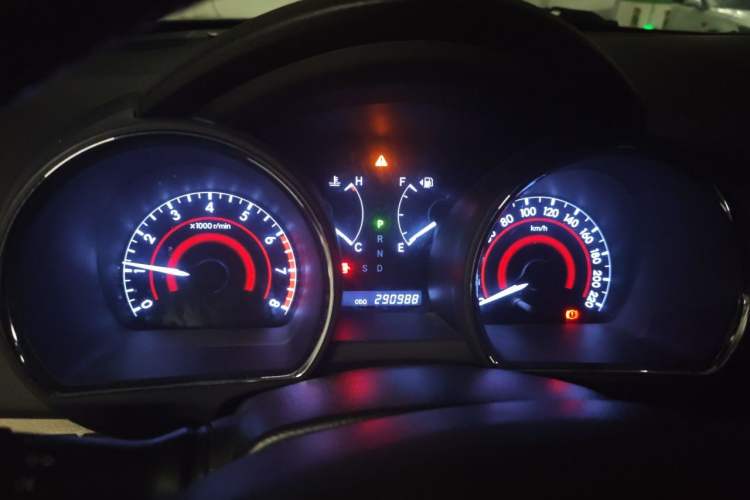 Used Toyota Highlander 2012 2.7L Two-Wheel Drive 7-Seater Luxury Edition Instrument Cluster