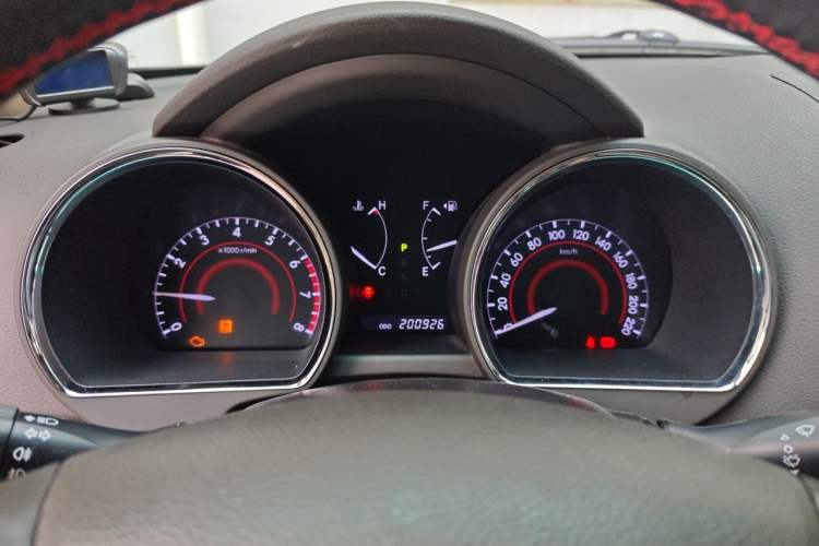 Used Toyota Highlander 2012 2.7L Two-Wheel Drive 7-Seater Elite Edition Instrument Cluster