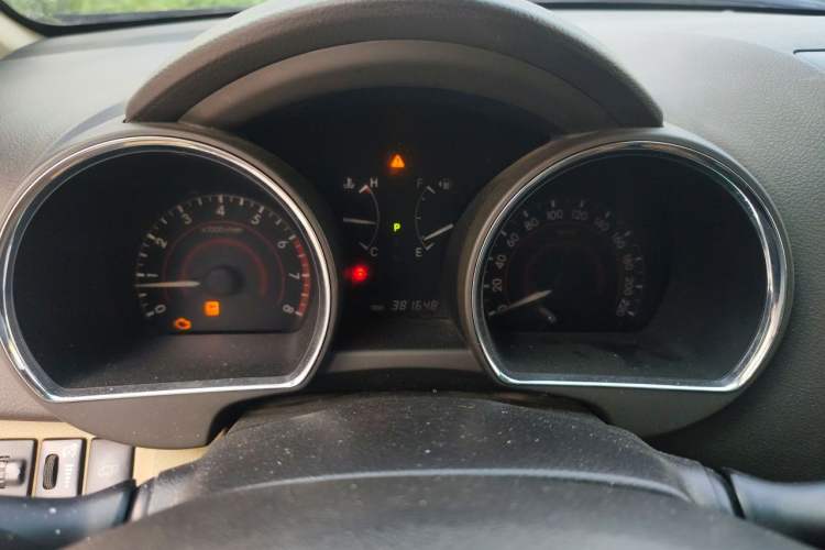 Used Toyota Highlander 2012 2.7L Two-Wheel Drive 7-Seater Ultimate Edition Instrument Cluster