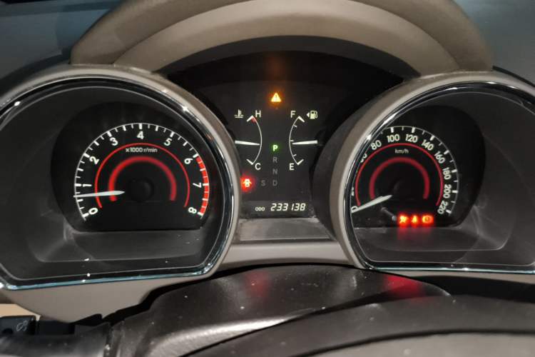 Used Toyota Highlander 2012 2.7L Two-Wheel Drive 7-Seater Luxury Edition Instrument Cluster