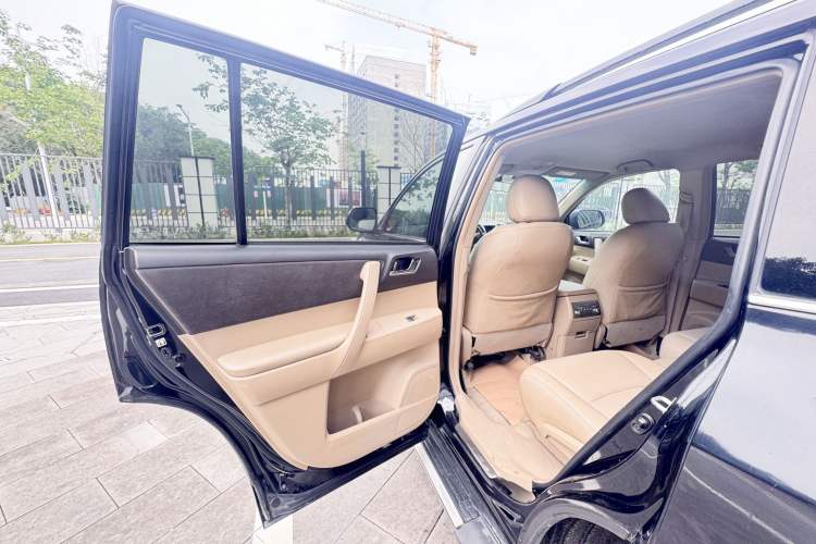Used Toyota Highlander 2012 2.7L Two-Wheel Drive 7-Seater Elite Edition Interior 7