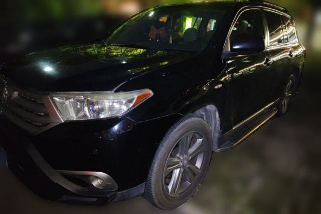 Used Toyota Highlander 2012 2.7L Two-Wheel Drive 7-Seater Luxury Edition