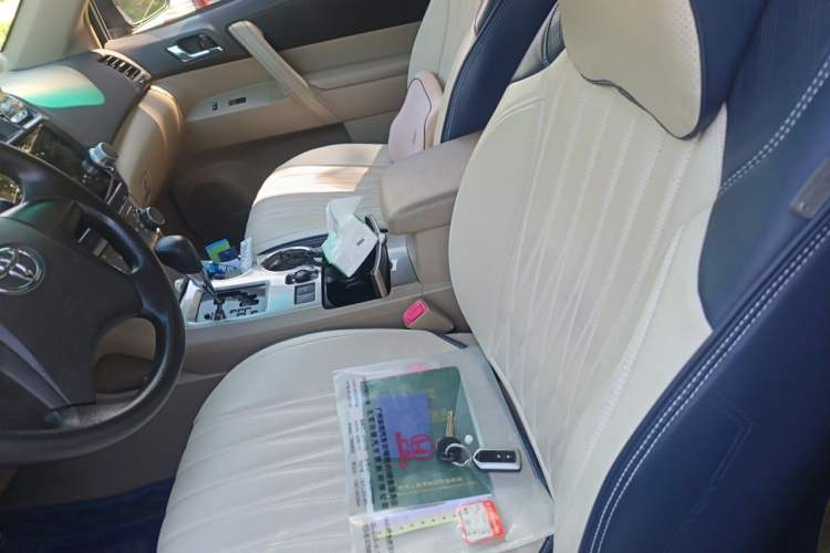 Used Toyota Highlander 2012 2.7L 2WD 5-Seater Elite Edition Left Front Seat