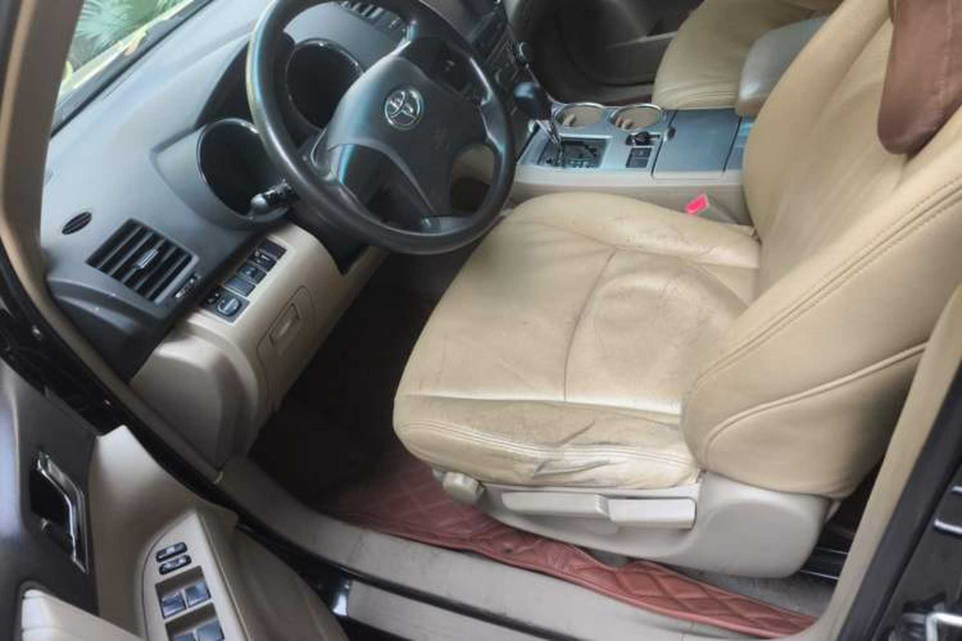 Used Toyota Highlander 2012 2.7L 2WD 5-Seater Elite Edition Left Front Seat