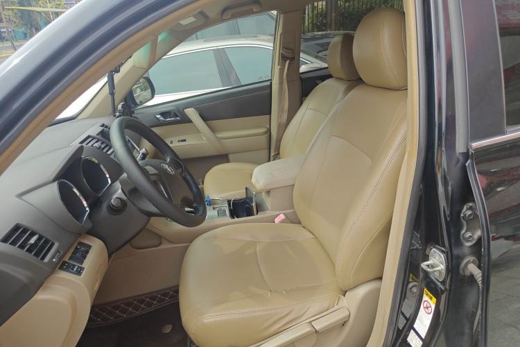 Used Toyota Highlander 2012 2.7L 2WD 5-Seater Elite Edition Left Front Seat