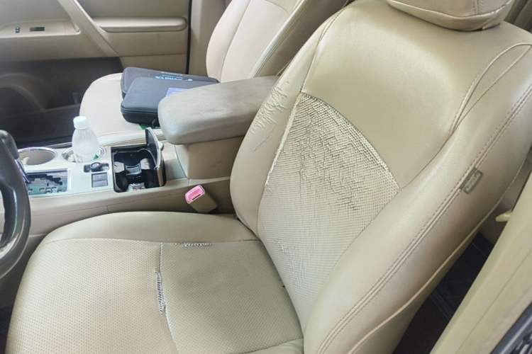 Used Toyota Highlander 2012 2.7L 2WD 5-Seater Elite Edition Left Front Seat