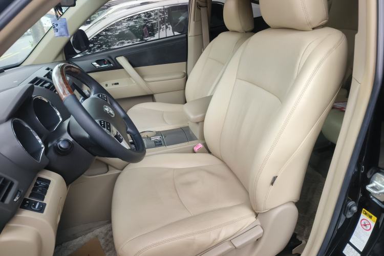 Used Toyota Highlander 2012 2.7L Two-Wheel Drive 7-Seater Elite Edition Left Front Seat