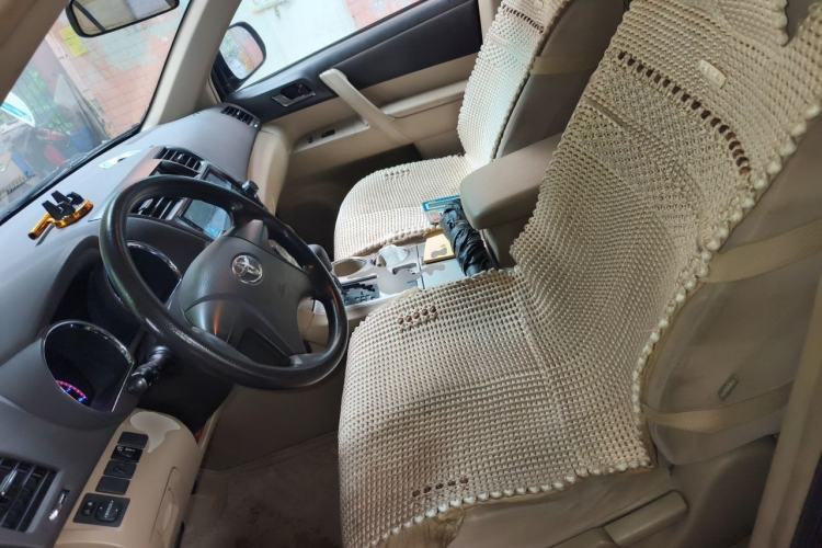 Used Toyota Highlander 2012 2.7L Two-Wheel Drive 7-Seater Elite Edition Left Front Seat