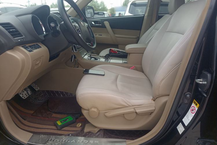 Used Toyota Highlander 2012 2.7L 2WD 5-Seater Elite Edition Left Front Seat