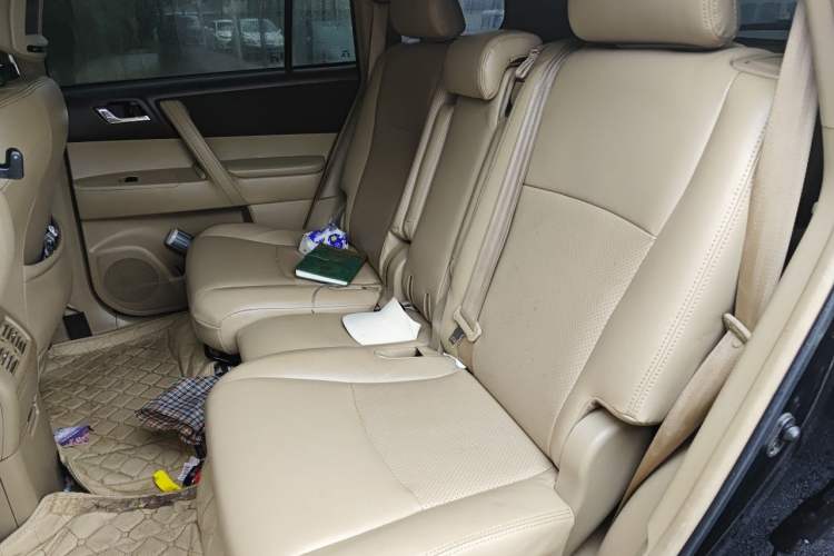Used Toyota Highlander 2012 2.7L 2WD 5-Seater Elite Edition Left Rear Seat