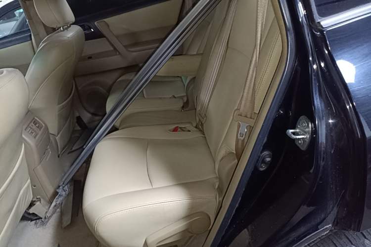 Used Toyota Highlander 2012 2.7L 2WD 5-Seater Elite Edition Left Rear Seat