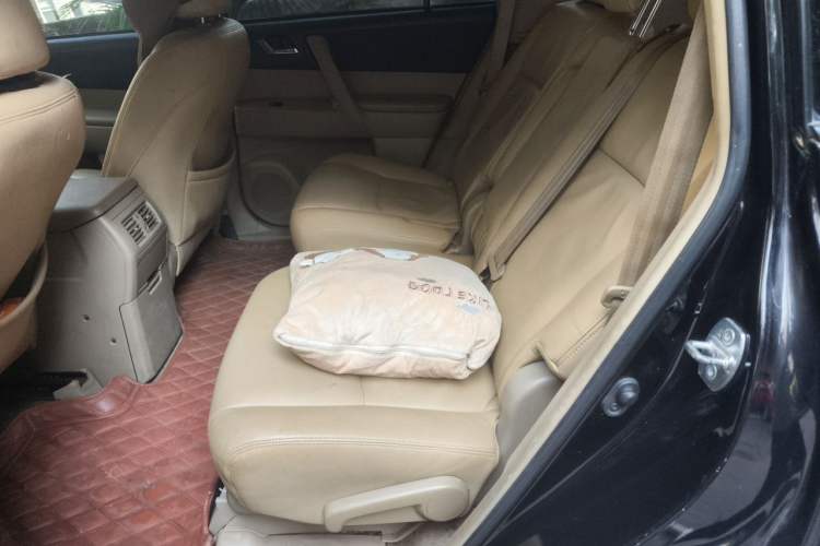 Used Toyota Highlander 2012 2.7L 2WD 5-Seater Elite Edition Left Rear Seat