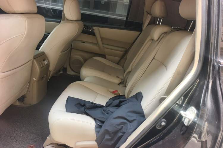 Used Toyota Highlander 2012 2.7L 2WD 5-Seater Elite Edition Left Rear Seat