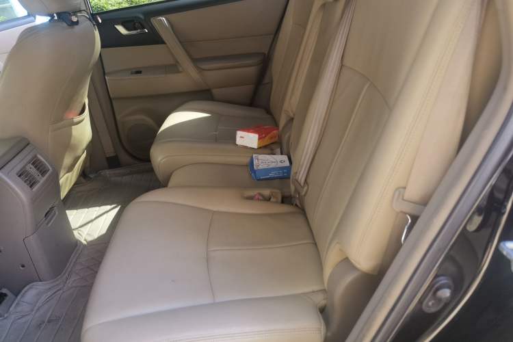 Used Toyota Highlander 2012 2.7L 2WD 5-Seater Elite Edition Left Rear Seat