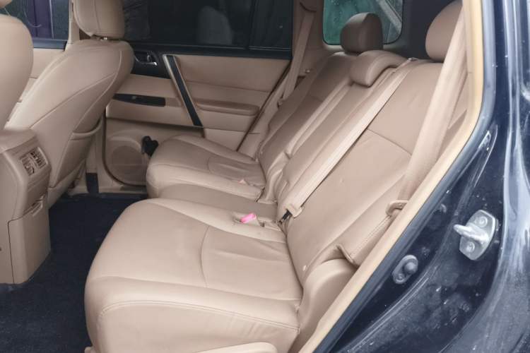 Used Toyota Highlander 2012 2.7L 2WD 5-Seater Elite Edition Left Rear Seat