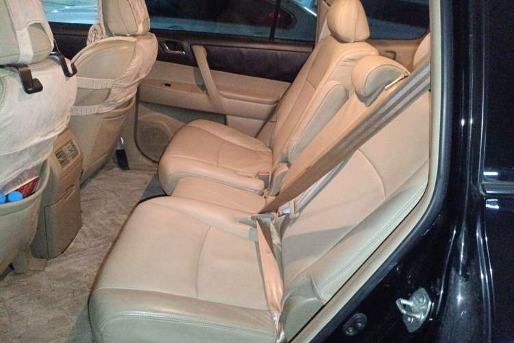 Used Toyota Highlander 2012 2.7L 2WD 5-Seater Elite Edition Left Rear Seat