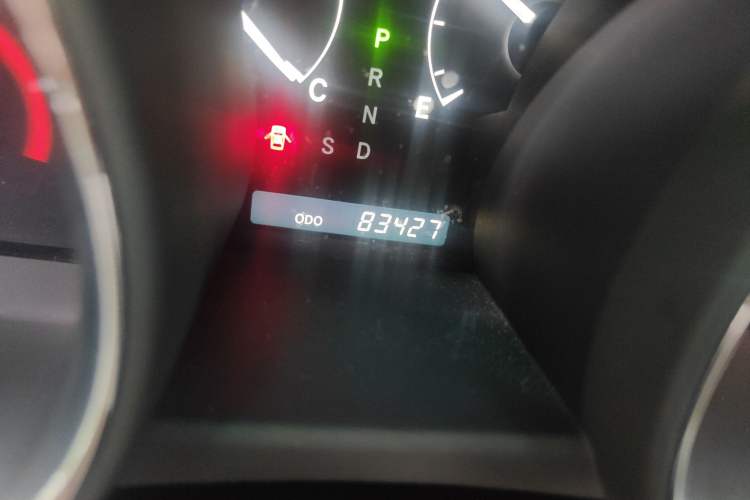 Used Toyota Highlander 2012 2.7L Two-Wheel Drive 7-Seater Elite Edition Odometer Close Up