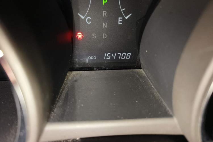 Used Toyota Highlander 2012 3.5L 4x4 7-Seater Ultimate Edition Odometer Close Up