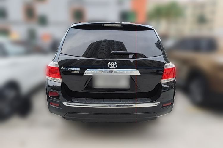 Used Toyota Highlander 2012 2.7L Two-Wheel Drive 7-Seater Luxury Edition Rear