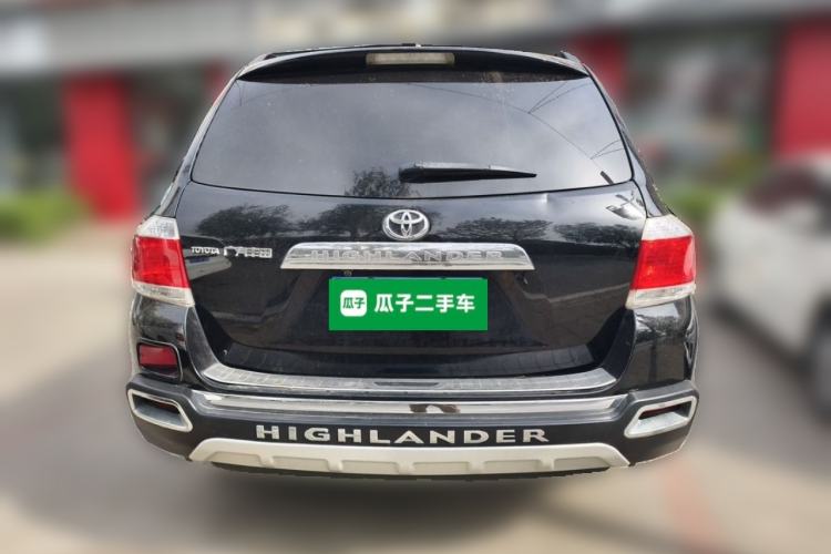 Used Toyota Highlander 2012 2.7L Two-Wheel Drive 7-Seater Elite Edition Rear