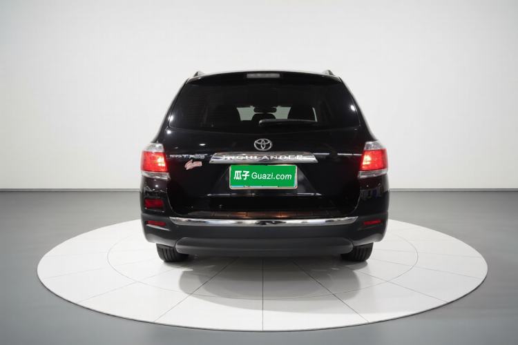 Used Toyota Highlander 2012 2.7L Two-Wheel Drive 7-Seater Luxury Edition Rear