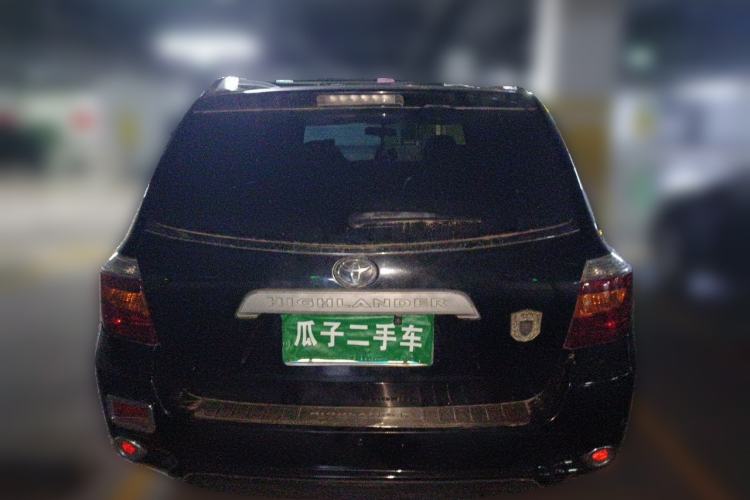 Used Toyota Highlander 2012 2.7L Two-Wheel Drive 7-Seater Elite Edition Rear