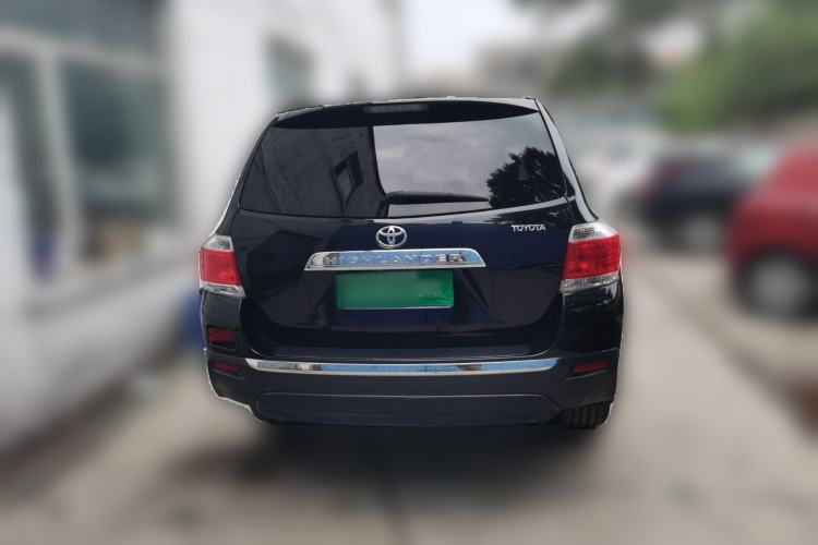 Used Toyota Highlander 2012 2.7L Two-Wheel Drive 5-Seater Sport Edition Rear