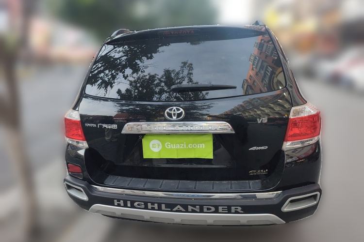 Used Toyota Highlander 2012 2.7L Two-Wheel Drive 7-Seater Luxury Edition Rear