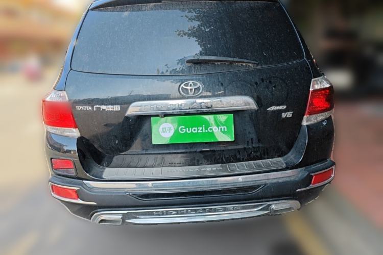 Used Toyota Highlander 2012 2.7L Two-Wheel Drive 7-Seater Luxury Edition Rear