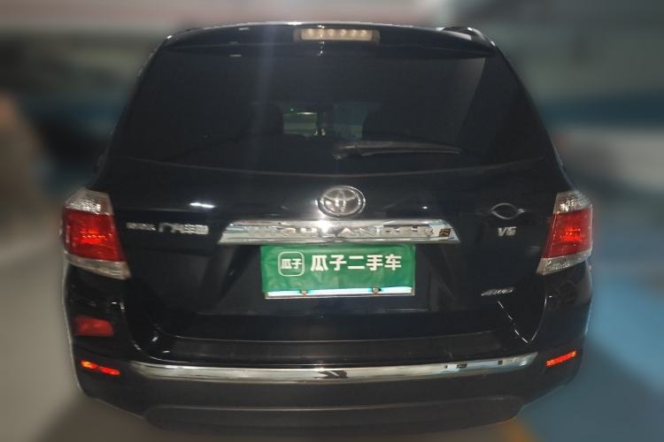 Used Toyota Highlander 2012 2.7L Two-Wheel Drive 5-Seater Sport Edition Rear