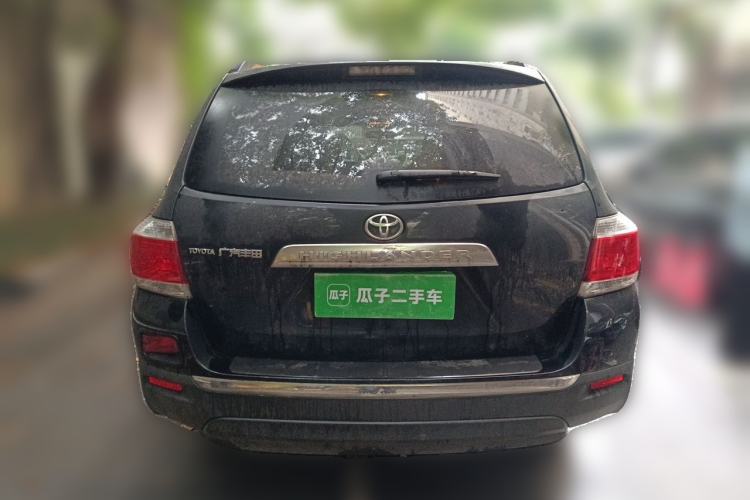 Used Toyota Highlander 2012 2.7L Two-Wheel Drive 7-Seater Luxury Edition Rear