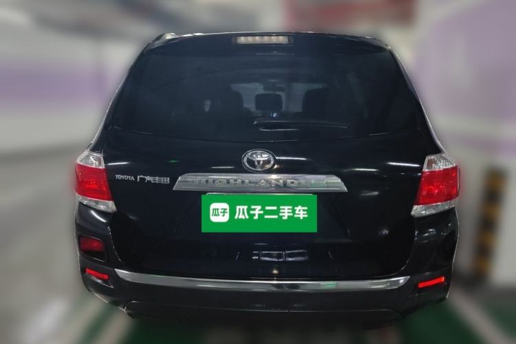 Used Toyota Highlander 2012 2.7L Two-Wheel Drive 7-Seater Luxury Edition Rear