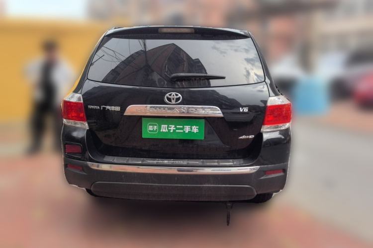 Used Toyota Highlander 2012 2.7L Two-Wheel Drive 7-Seater Luxury Navigation Edition Rear