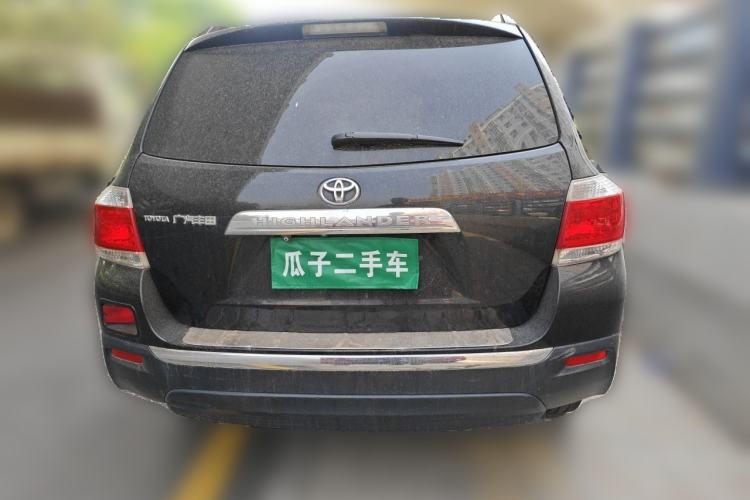 Used Toyota Highlander 2012 2.7L Two-Wheel Drive 5-Seater Sport Edition Rear