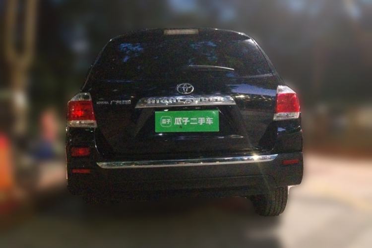 Used Toyota Highlander 2012 2.7L Two-Wheel Drive 7-Seater Elite Edition Rear
