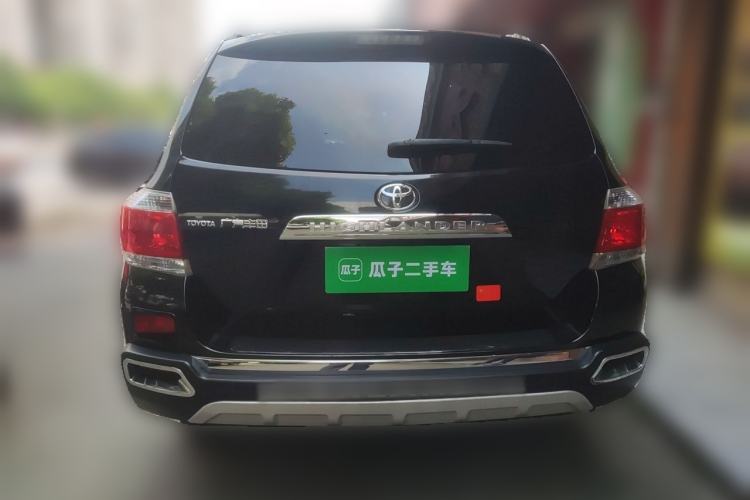 Used Toyota Highlander 2012 2.7L Two-Wheel Drive 5-Seater Sport Edition Rear