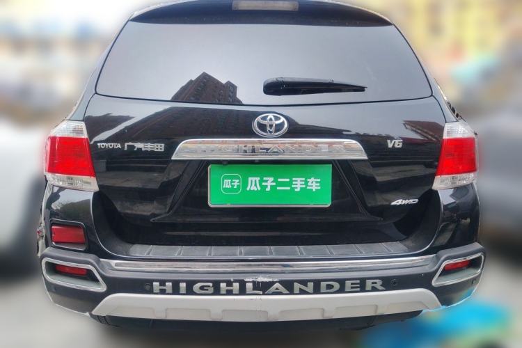 Used Toyota Highlander 2012 2.7L Two-Wheel Drive 7-Seater Luxury Navigation Edition Rear