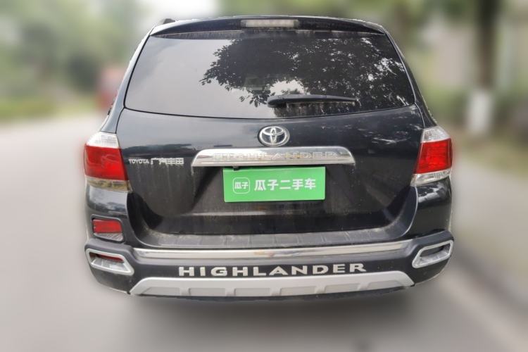Used Toyota Highlander 2012 2.7L Two-Wheel Drive 7-Seater Elite Edition Rear