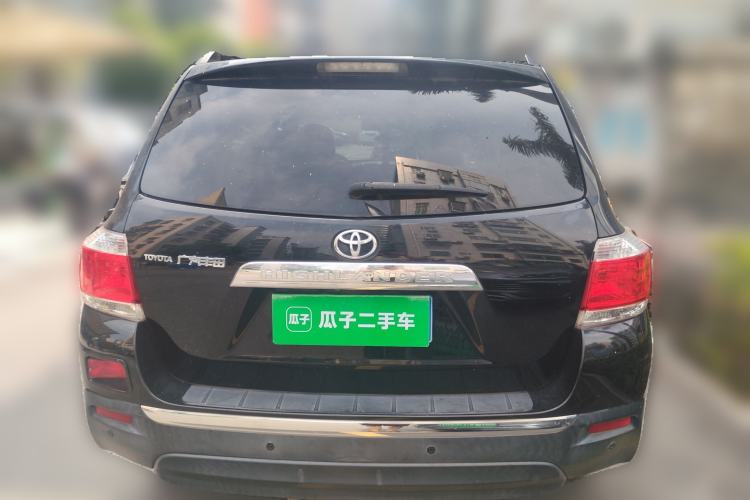 Used Toyota Highlander 2012 2.7L Two-Wheel Drive 7-Seater Luxury Edition Rear