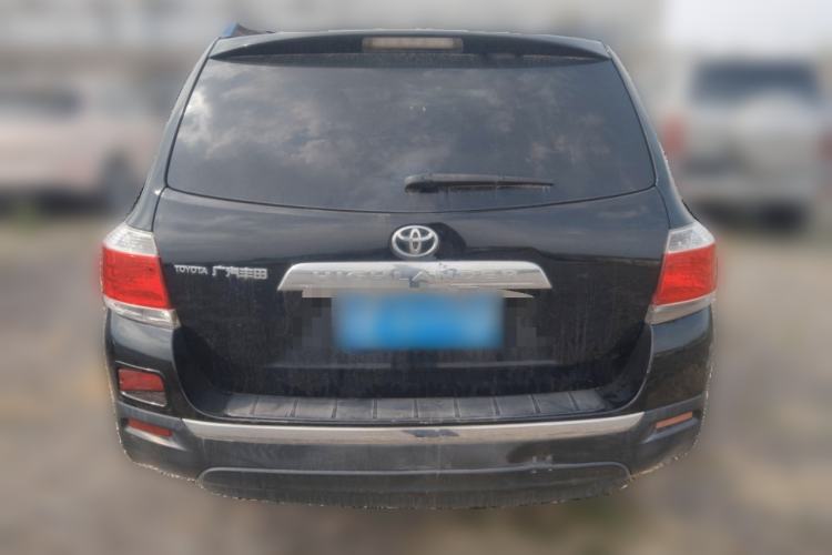 Used Toyota Highlander 2012 2.7L Two-Wheel Drive 7-Seater Luxury Edition Rear