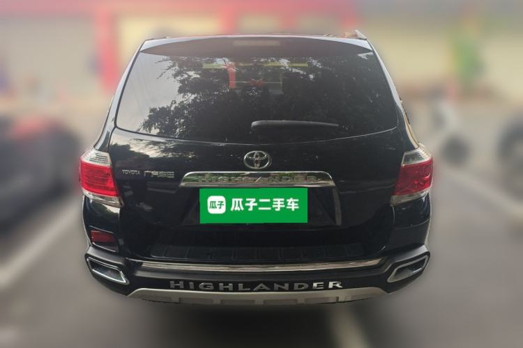 Used Toyota Highlander 2012 2.7L Two-Wheel Drive 7-Seater Luxury Edition Rear