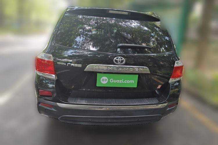 Used Toyota Highlander 2012 2.7L Two-Wheel Drive 7-Seater Luxury Edition Rear