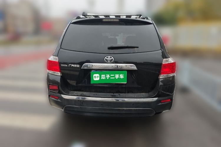 Used Toyota Highlander 2012 2.7L Two-Wheel Drive 7-Seater Luxury Edition Rear