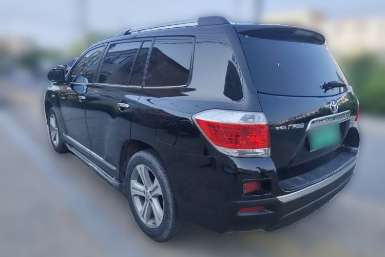 Used Toyota Highlander 2012 2.7L Two-Wheel Drive 7-Seater Ultimate Edition Rear Left 45 Deg