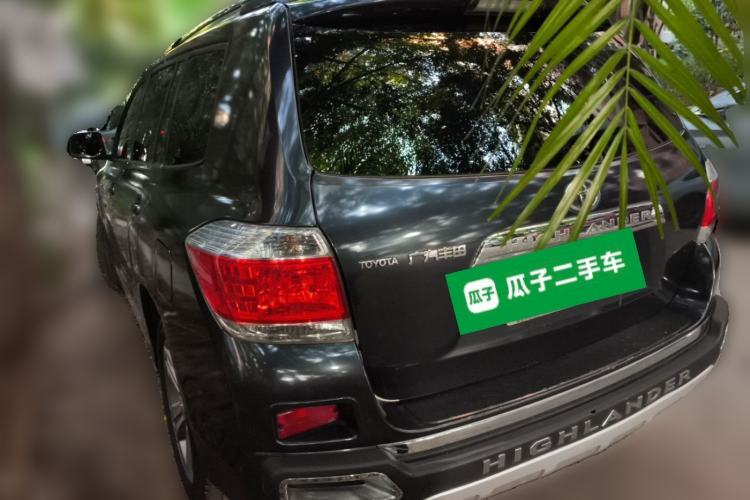Used Toyota Highlander 2012 2.7L Two-Wheel Drive 7-Seater Luxury Edition Rear Left 45 Deg